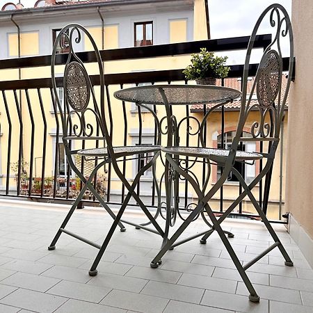 P&D Apartments Navigli Via Paoli Милано Екстериор снимка