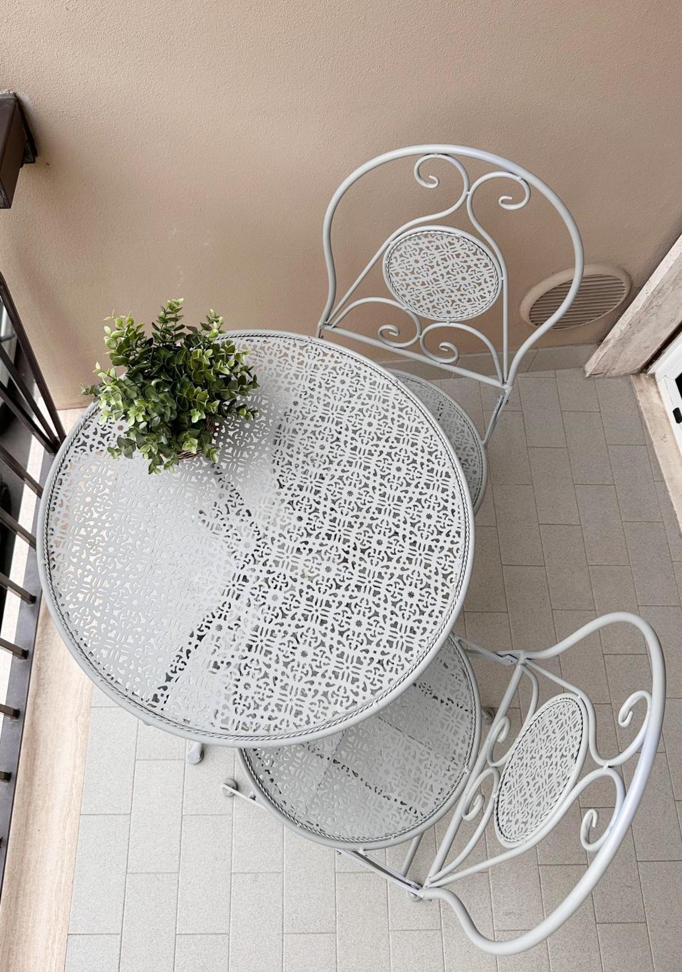 P&D Apartments Navigli Via Paoli Милано Екстериор снимка